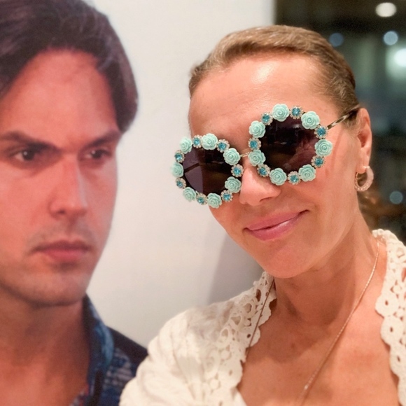 Welcome to my Closet ! - Picture 5 of 9